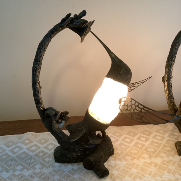 Vintage hummingbird lamps set of 2 - Picture 15 of 16